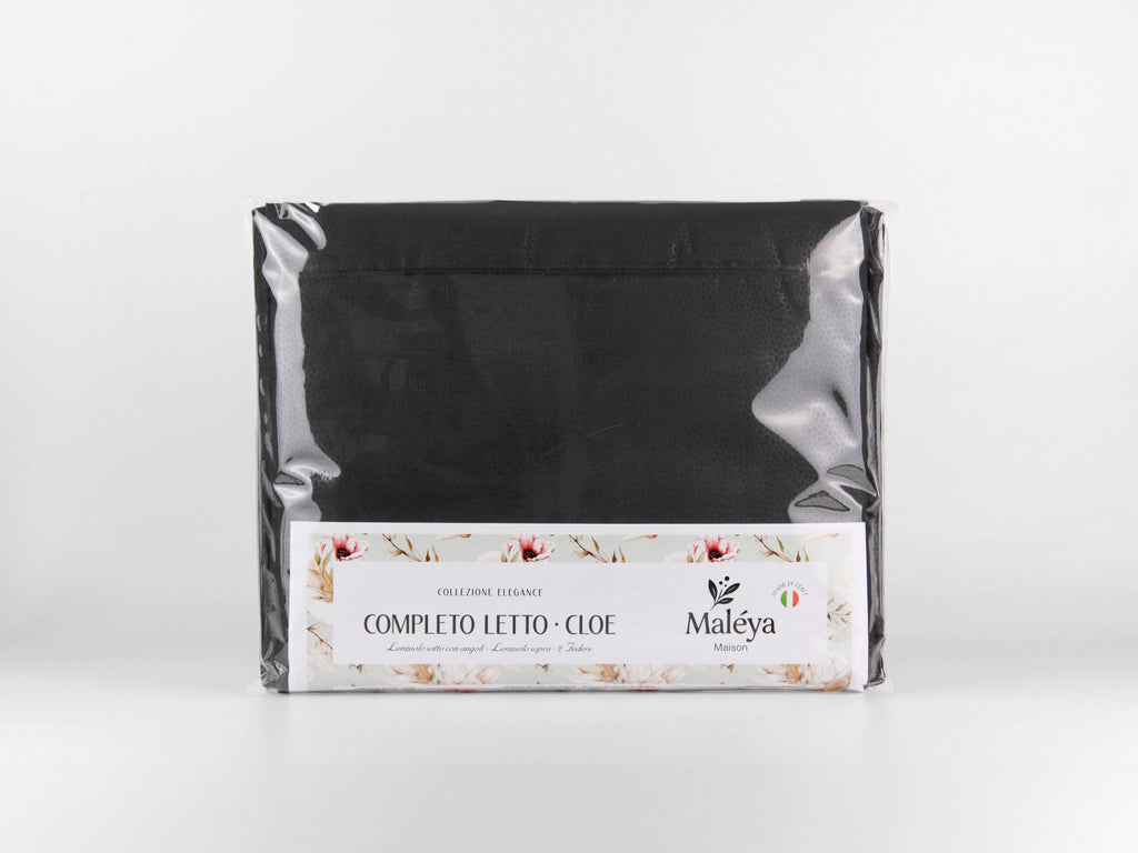 Completo letto CLOE a tinta unita, disponibile in diverse tonalità e taglie.