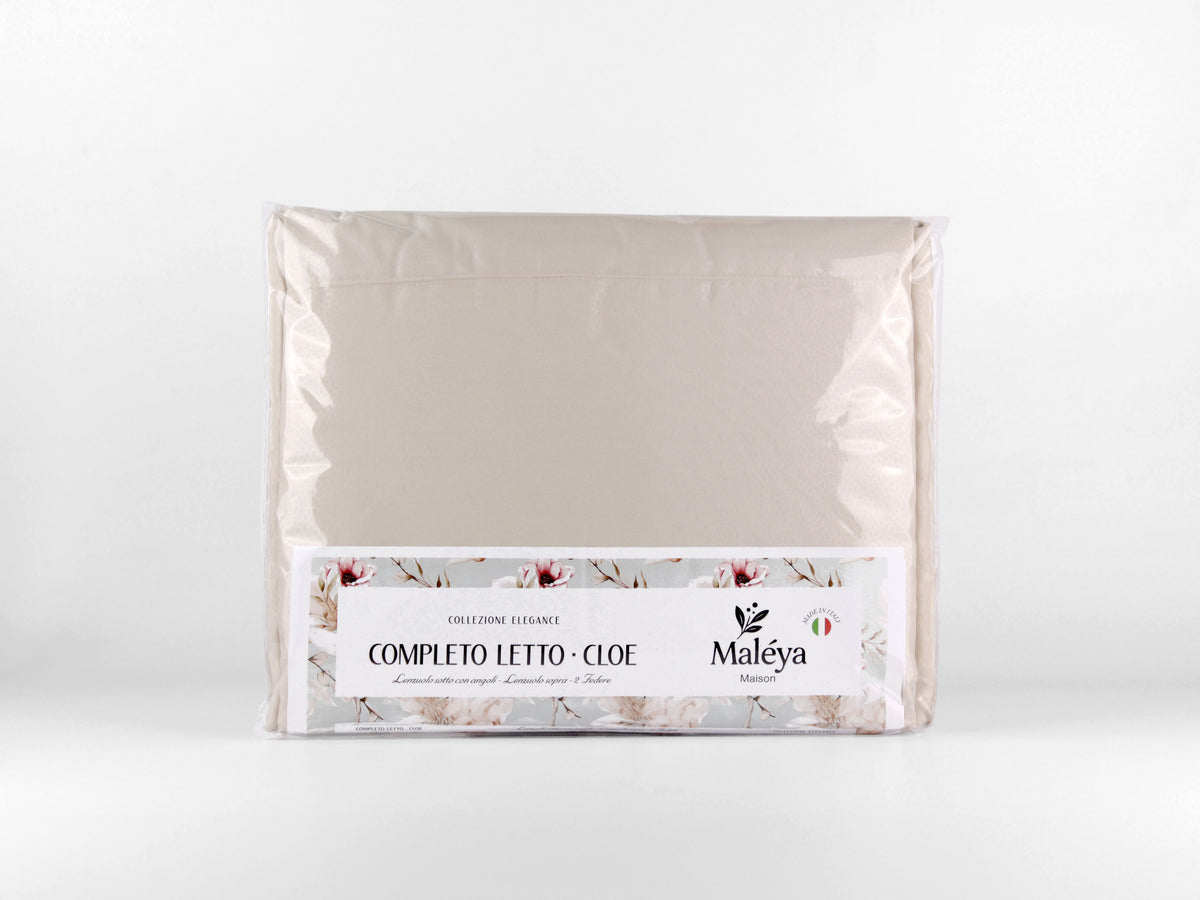 Completo letto CLOE a tinta unita, disponibile in diverse tonalità e taglie.