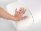 Guanciale NOA in memory foam con profilo intermedio e altezza di 15 cm.