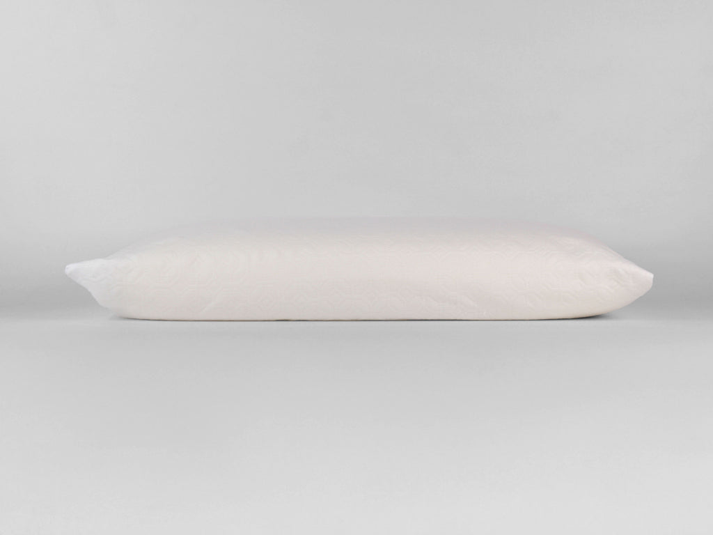 Guanciale NOA in memory foam con profilo basso e altezza di 13 cm.