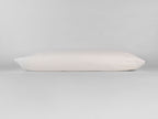 Guanciale NOA in memory foam con profilo basso e altezza di 13 cm.