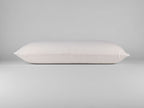 Guanciale NOA in memory foam con profilo intermedio e altezza di 15 cm.
