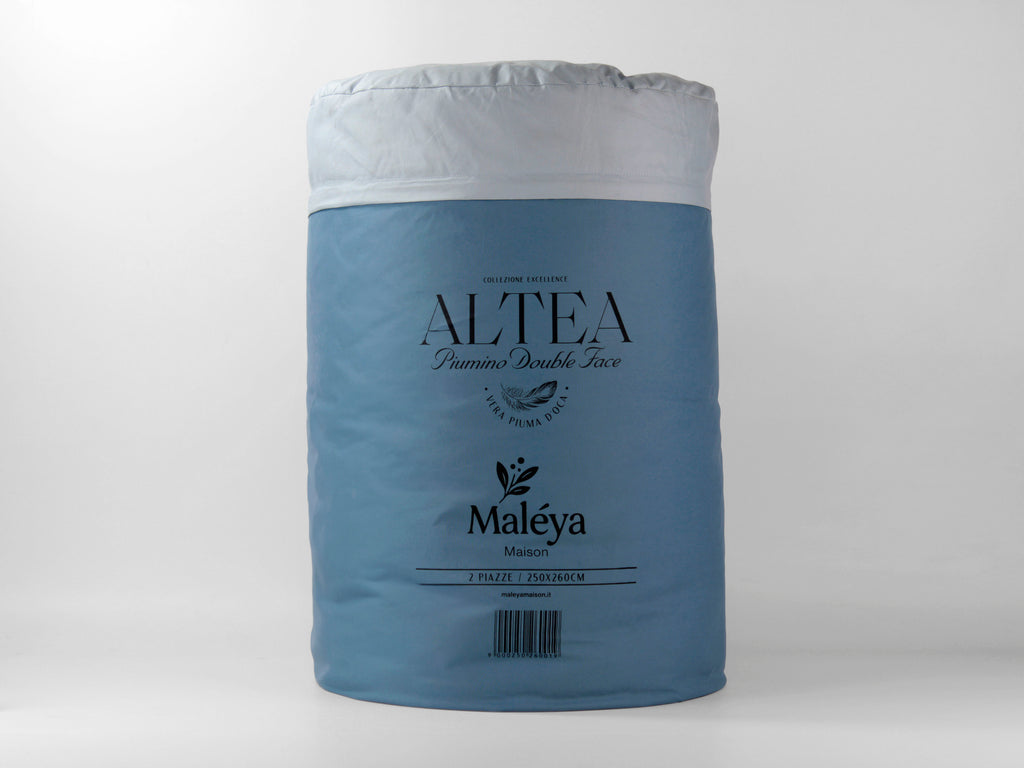 Piumone matrimoniale ALTEA double face da 250 × 260 cm con imbottitura in vera piuma d’oca.